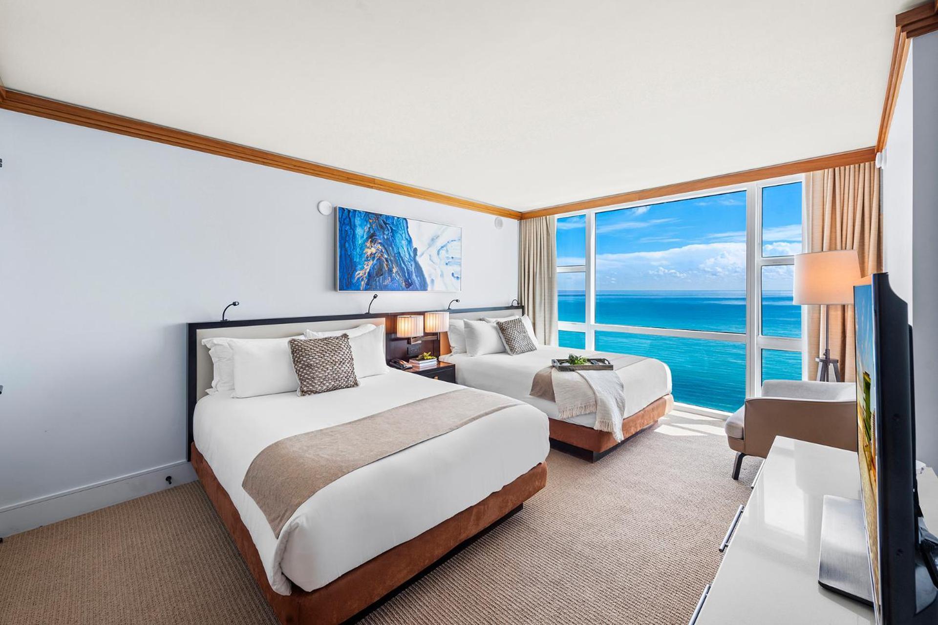 2 Bedroom Private Residence At Carillon Miami Resort -522 Miami Beach Bagian luar foto